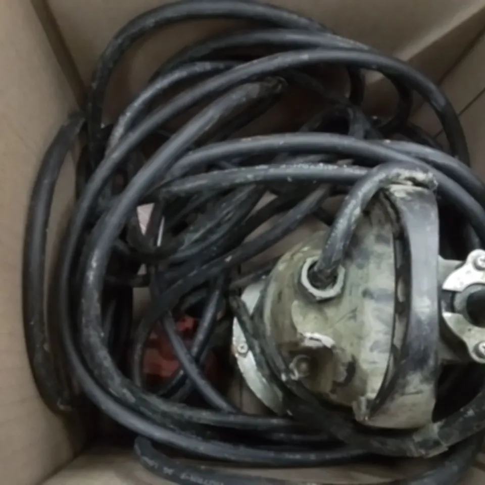 BOX CONTAINING USED SUBMERSIBLE WATER PUMP