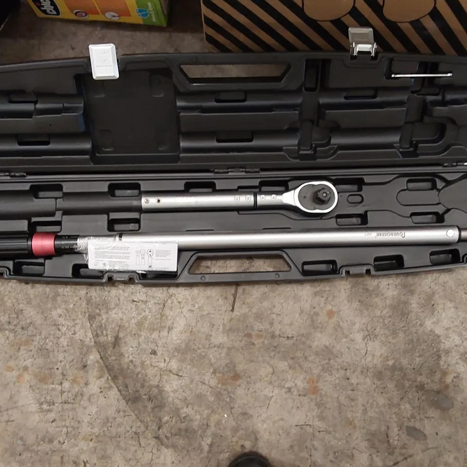 PALLET OF ASSORTED ITEMS INCLUDING: FOURROBBER TORQUE WRENCH, TRAMPOLINE, COMPUTER CASE, XINGYARD HEATER, CHILDREN'S BALANCE BIKE