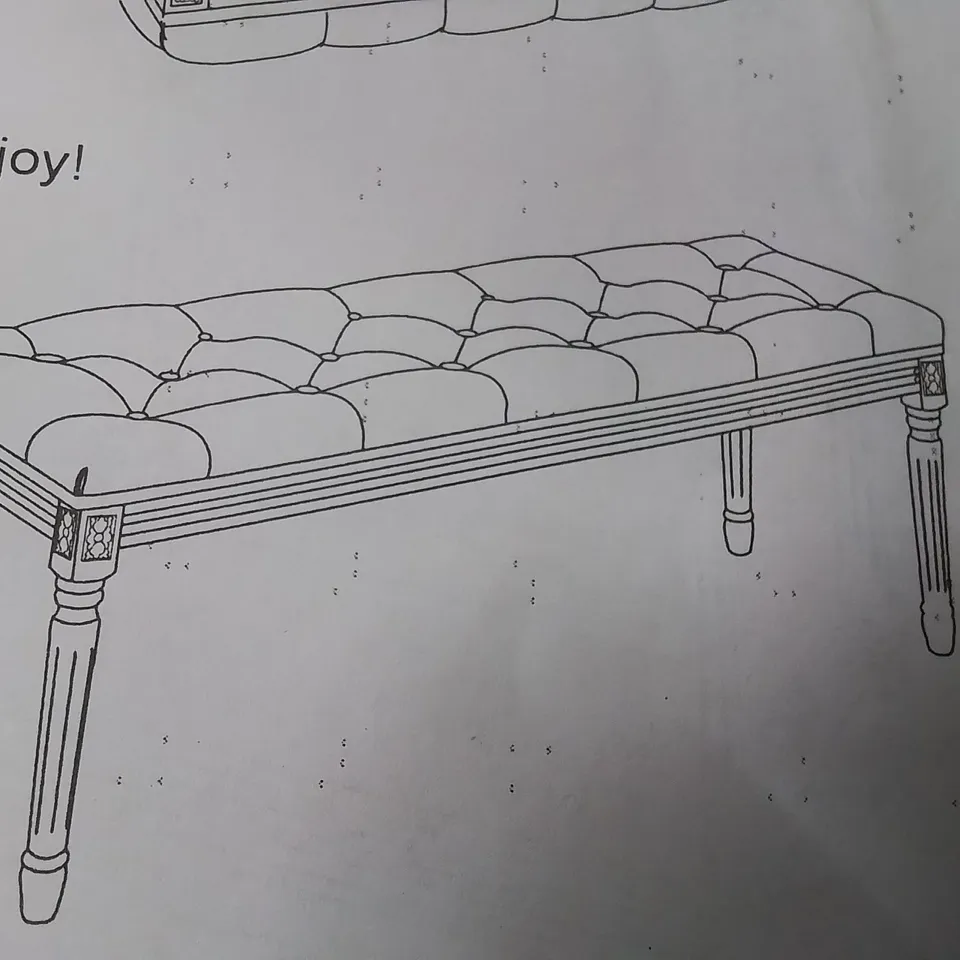 BOXED UPHOLSTERED BENCH -CREAM-