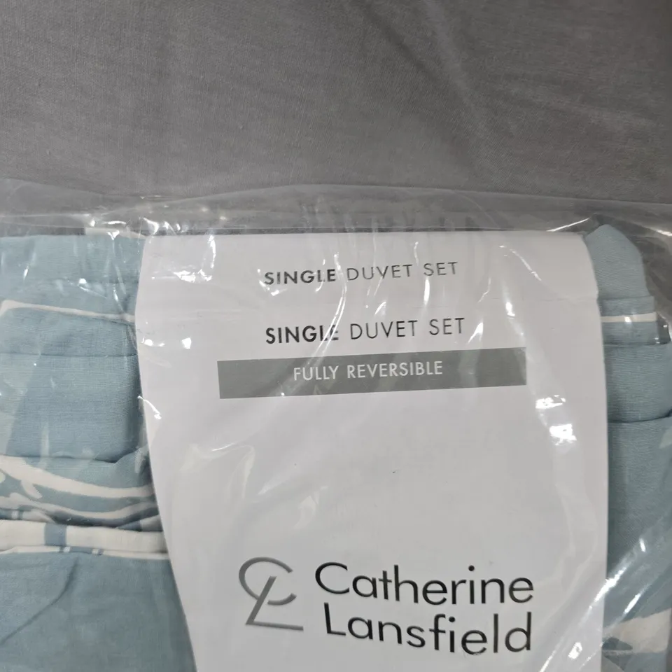 CATHERINE LANSFIELD STUDIO COLLECTION SINGLE DUVET SET – BLUE