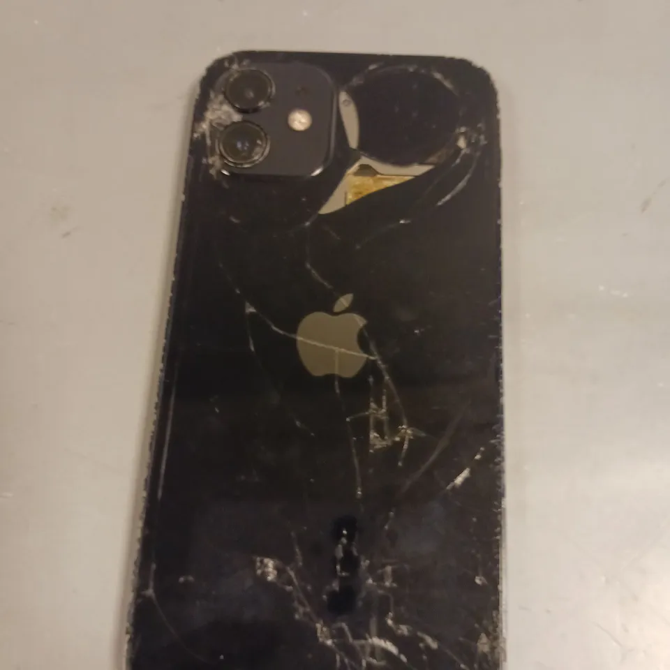 APPLE IPHONE SMARTPHONE - MODEL UNSPECIFIED 