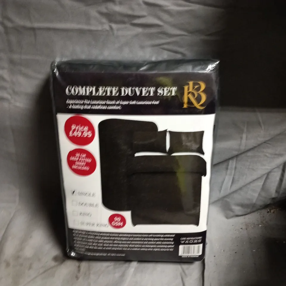 COMPLETE DUVET SET – SINGLE