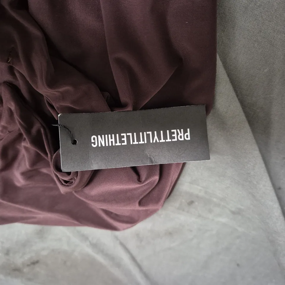 PRETTY LIVING BURGUNDY DRAPED SLEEVELESS EVENING DRESS – LONG SZIE 14