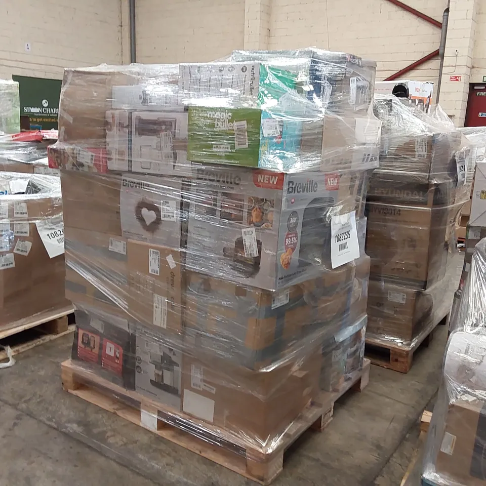 PALLET OF APPROXIMATELY 34 UNPROCESSED RAW RETURN HOUSEHOLD AND ELECTRICAL GOODS TO INCLUDE;