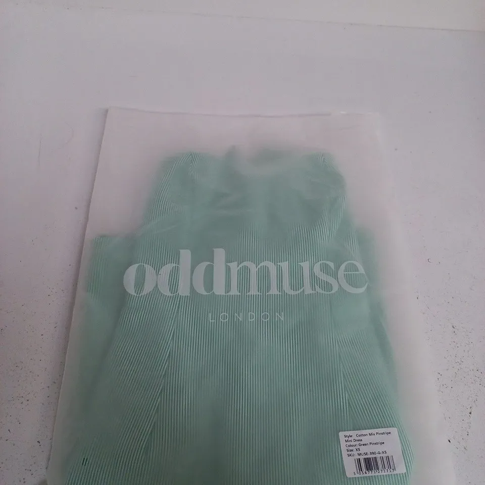 ODDMUSE LONDON COTTON MIX PINSTRIPE MINI DRESS – GREEN PINSTRIPE, XS