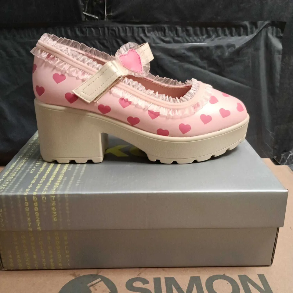 KOI MELANIE SWEETHEART MARY JANE SHOES PINK SIZE 6