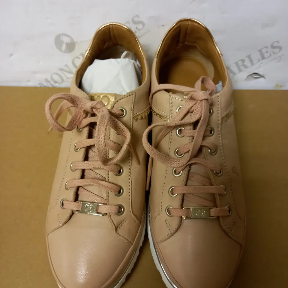PAIR OF ARDINA TRAINERS (NUDE/PINK LEATHER), SIZE 5 UK