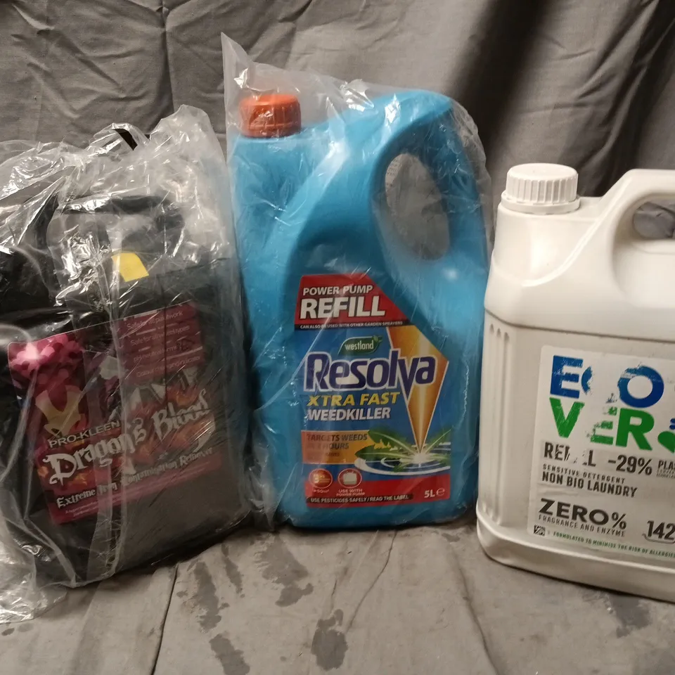 3 ASSORTED HOUSEHOLD LIQUID PRODUCTS TO INCLUDE ECO VER REFILL, RESOLVA WEED KILLER, PRO-KLEEN DRAGONS BLOOD - COLLECTION ONLY