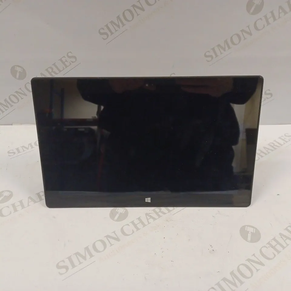 MICROSOFT SURFACE - BLACK