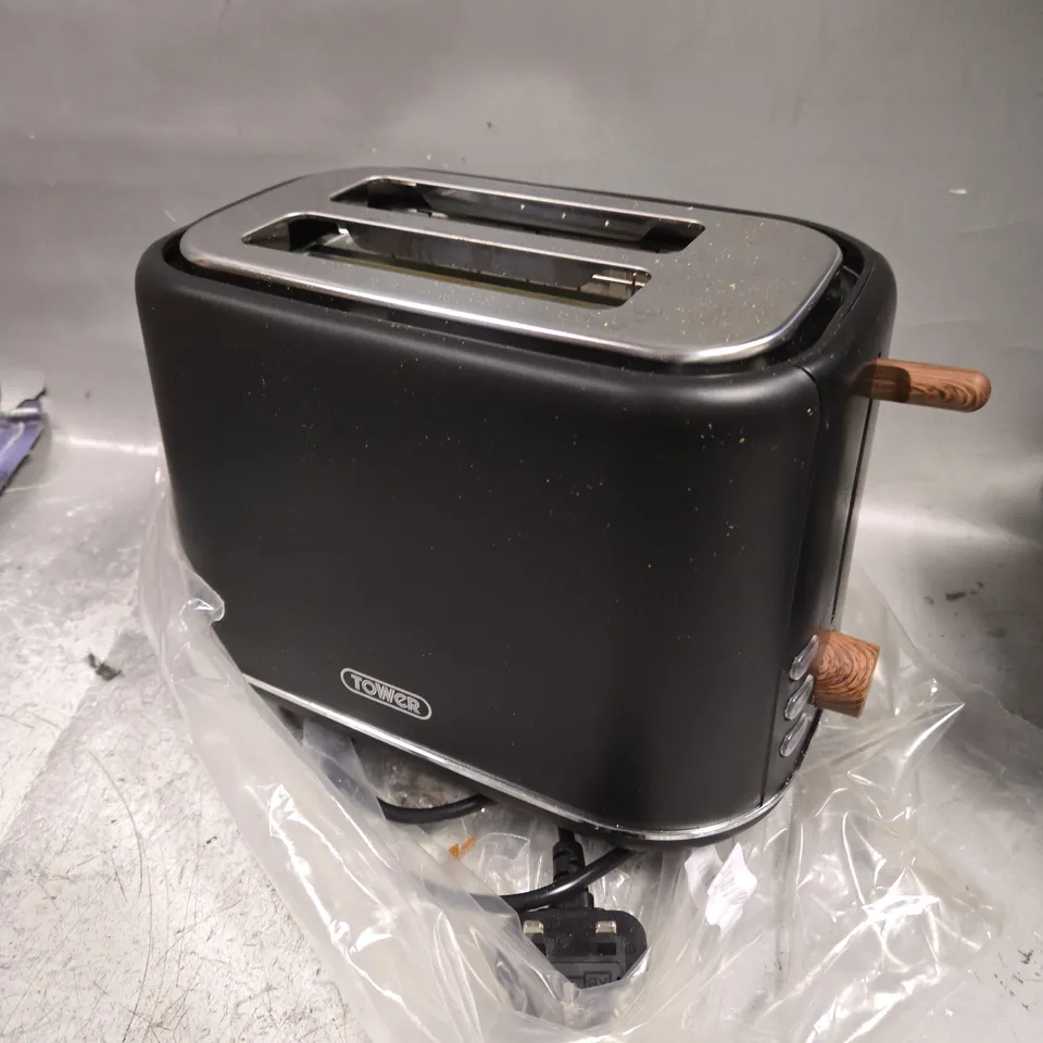 TOWER TWO SLICE TOASTER IN BLACK 