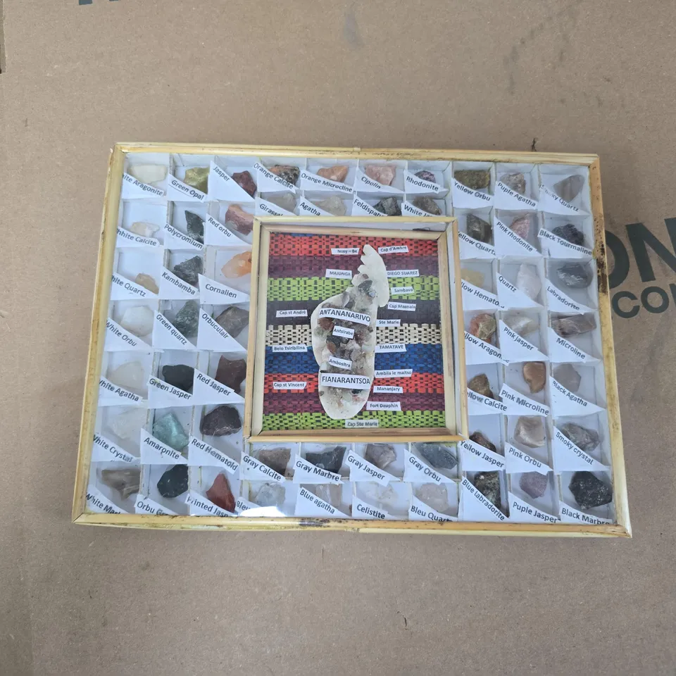 APPROXIMATELY 27 ASSORTED GEMSTONE/ROCK COLLECTIONS IN VARIOUS STYLES