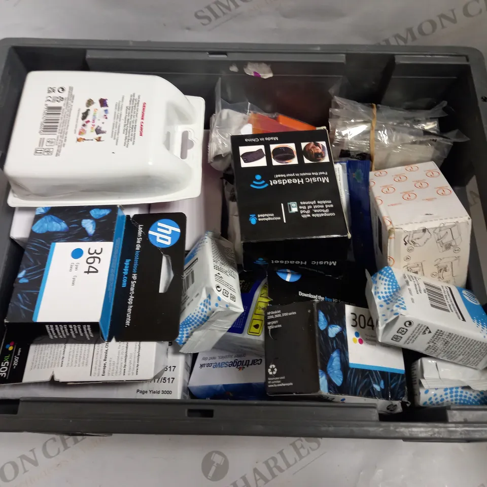 BOX OF APPROX 15 ITEMS INCLUDING ASSORTED PRINTER INKS FOR VARIOUS PRINTERS IN VARIOUS COLOURS