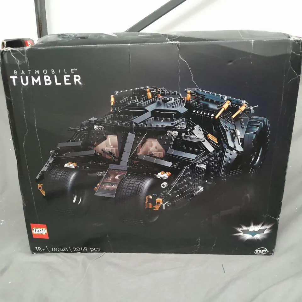 BOXED LEGO 76240 BATMAN THE DARK KNIGHT TRILOGY BATMOBILE TUMBLER 76240 RRP £229.99