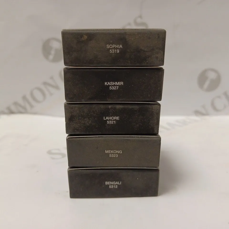LOT OF 5 ASSORTED NARS SINGLE EYESHADOWS TO INCLUDE SOPHIA, KASHMIR, BENGALI, ETC 