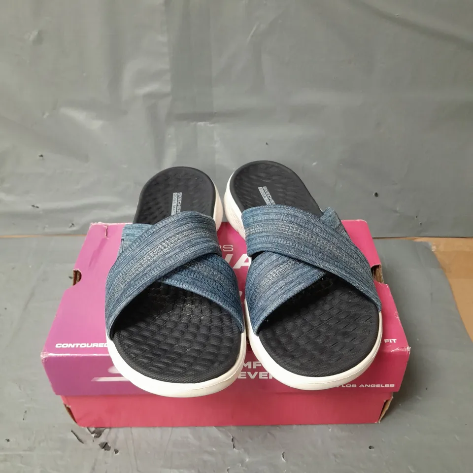 SKECHERS GO WALK CROSSOVER SANDALS - BLUE - SIZE 4
