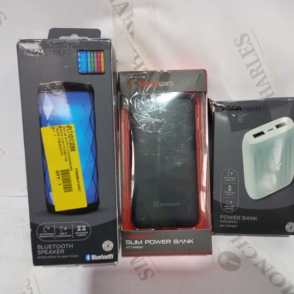 LOT OF APPROXIMATELY 20 ASSORTED HOUSEHOLD ITEMS TO INCLUDE ASDA TECH BLUETOOTH SPEAKER, BLACKWEB SLIM POWER BANK, ASDA TECH POWER BANK, ETC
