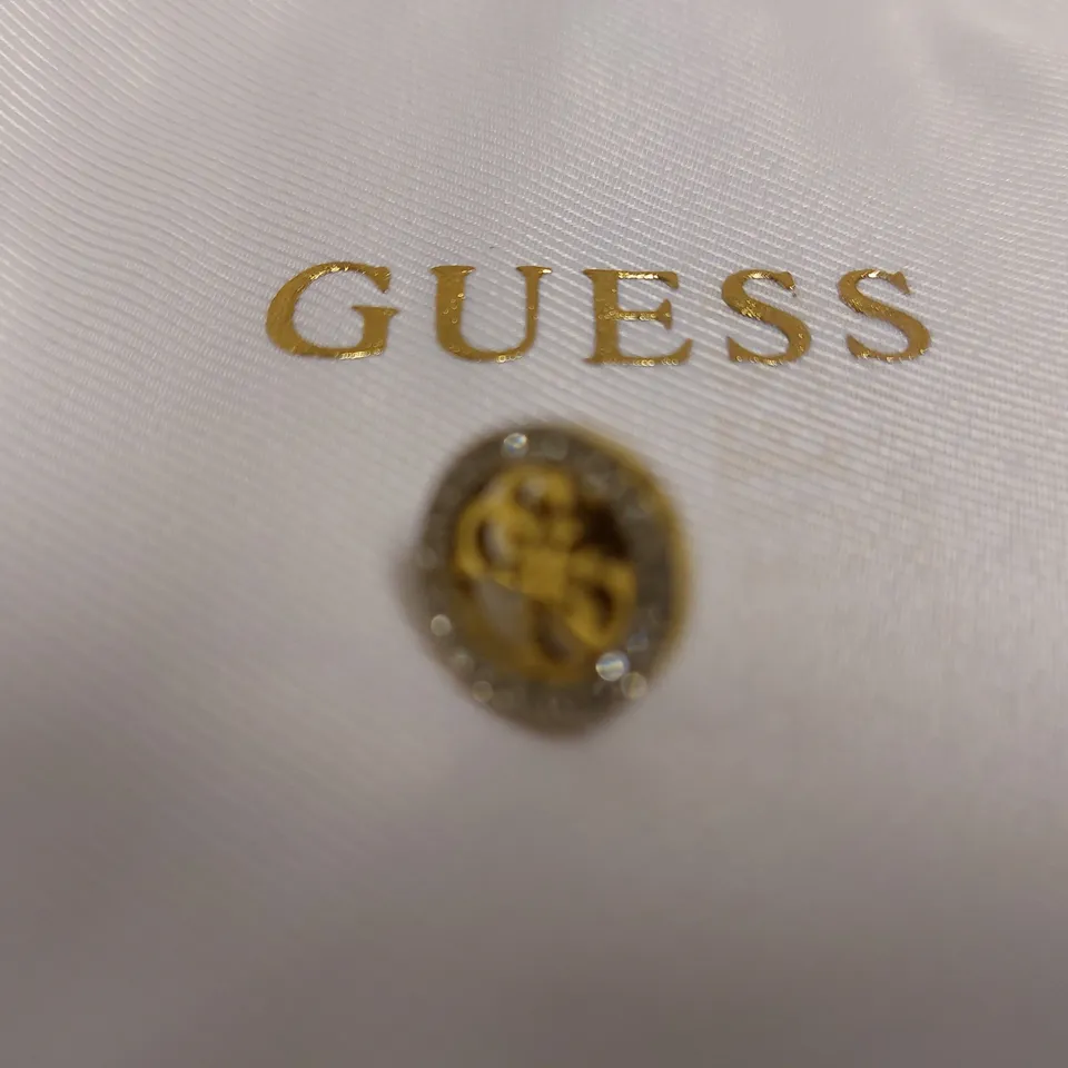 BOXED GUESS STUDS PARTY 12MM 4G LOGO STUD EARRING