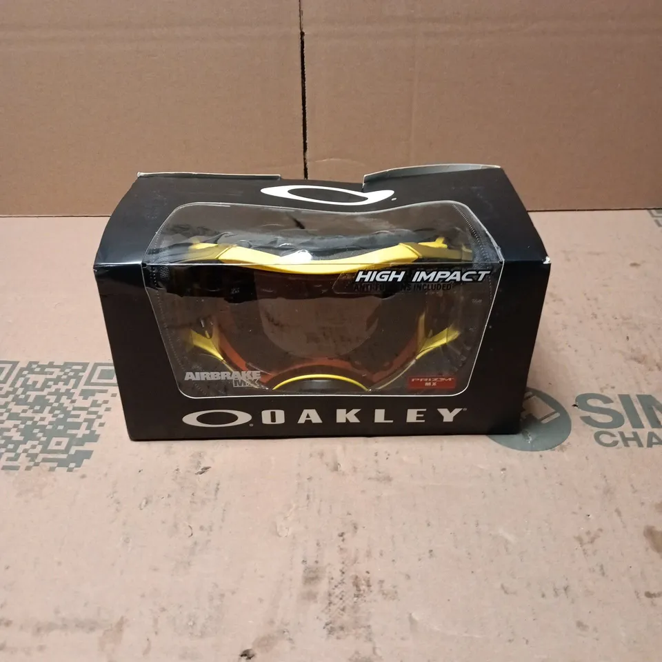 OAKLEY AIRBRAKE MX GOGGLES – BOXED