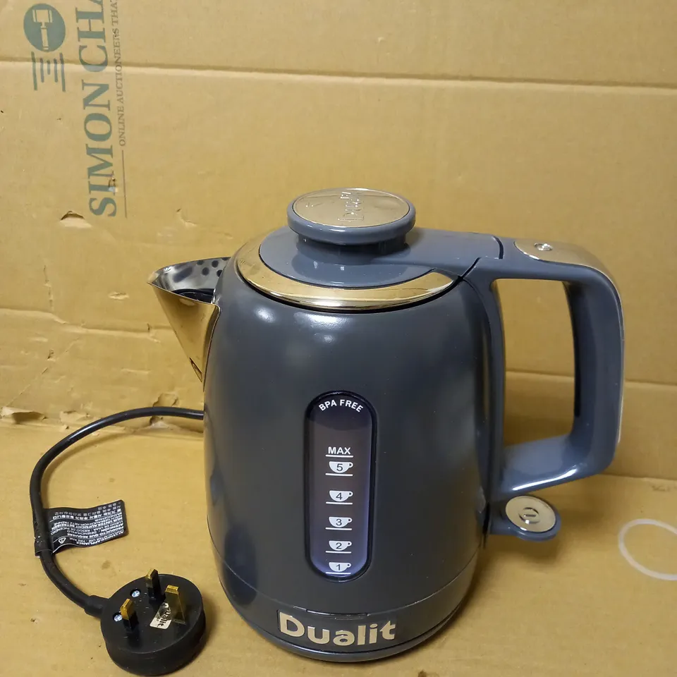 DUALIT DOMUS KETTLE IN CHARCOAL