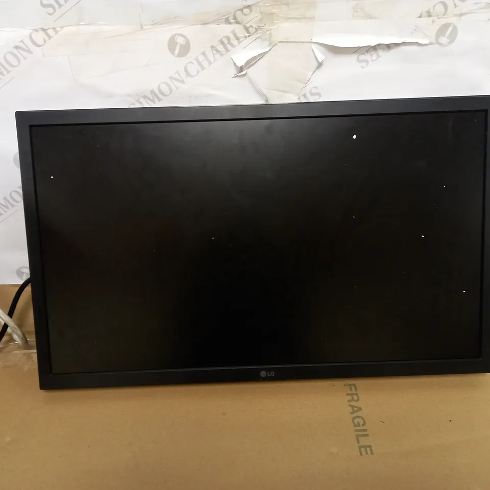 LG ULTRAGEAR GAMING MONITOR 24GN53A-B - 24INCH, 144HZ, 1MS, 1080P, AMD FREESYNC, TN PANEL