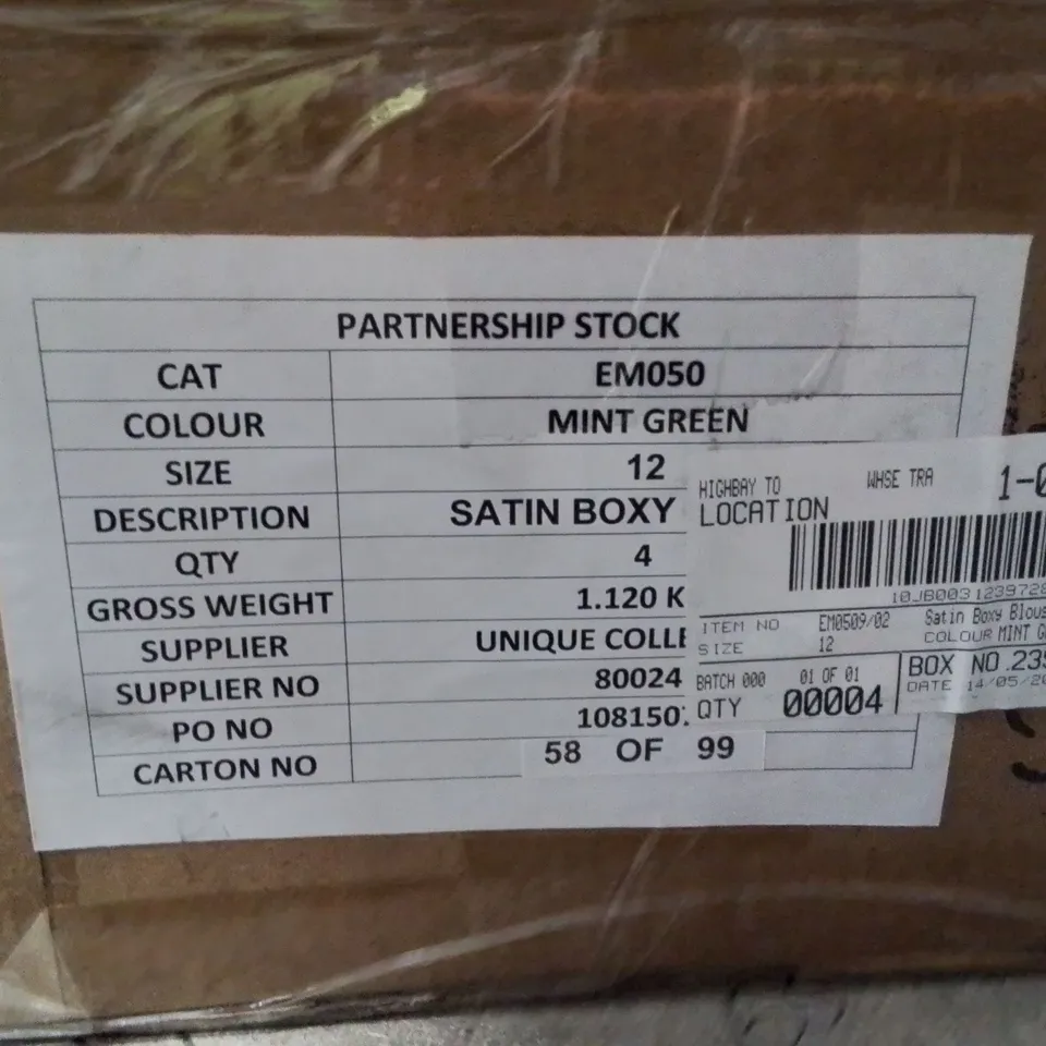 BOXED BRAND NEW APPROXIMATELY 4 SIMPLY BE SATIN BOXY BLOUSE MINT GREEN SIZE 12
