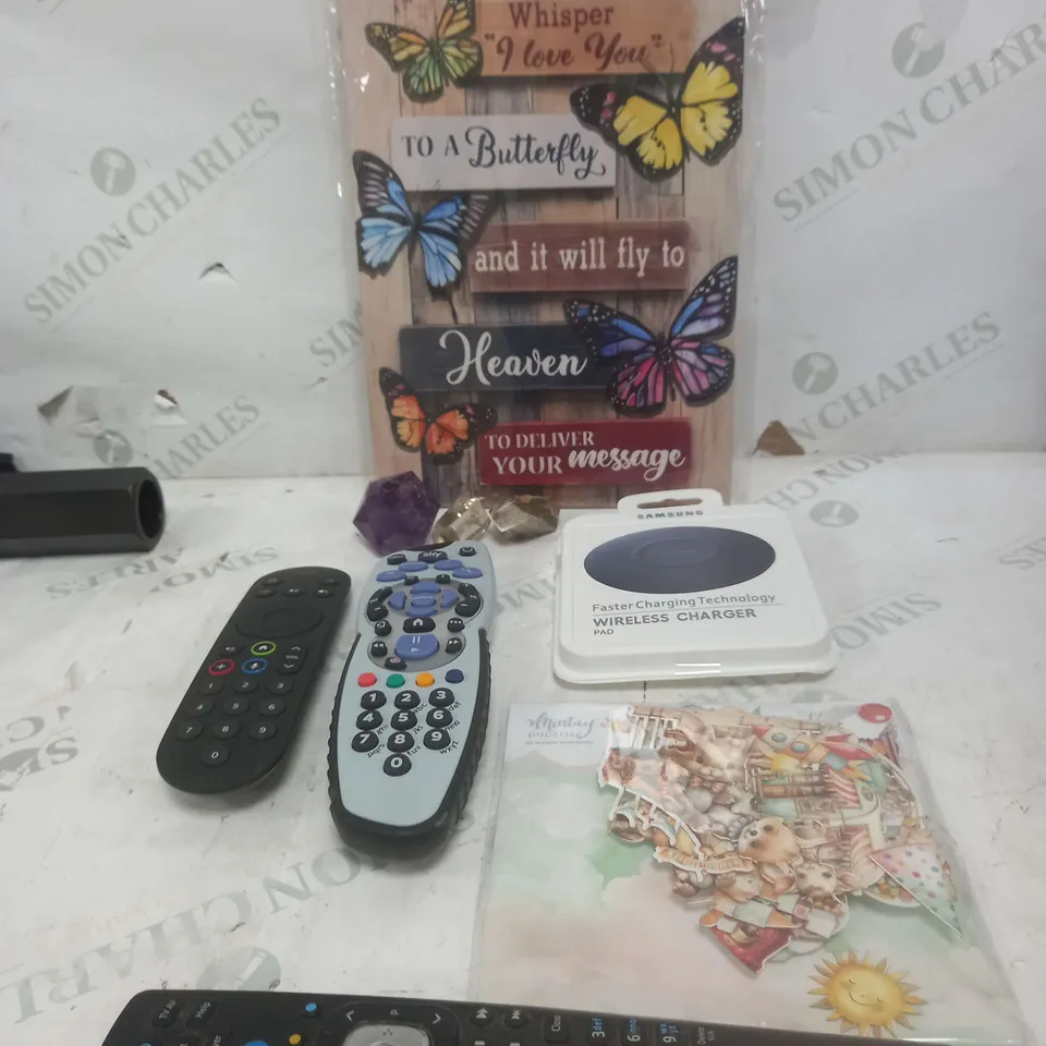 BOX OF APPROXIMATELY 20 ASSORTED COSMETIC ITEMS TO INCLUDE - WIRELESS CHARGER, SKY REMOTE, CRYSTALS ETC