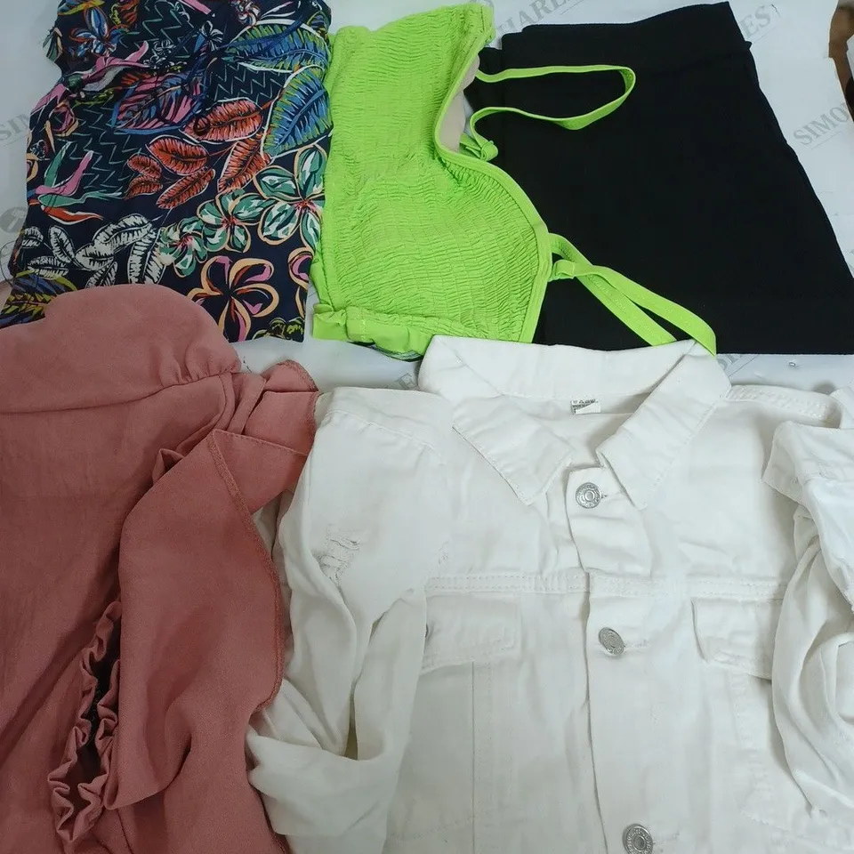 BOX OF APPROXIMATELY 25 ASSORTED CLOTHING ITEMS TO INCUDE - BRA , JACKET , TROUSERS ETC