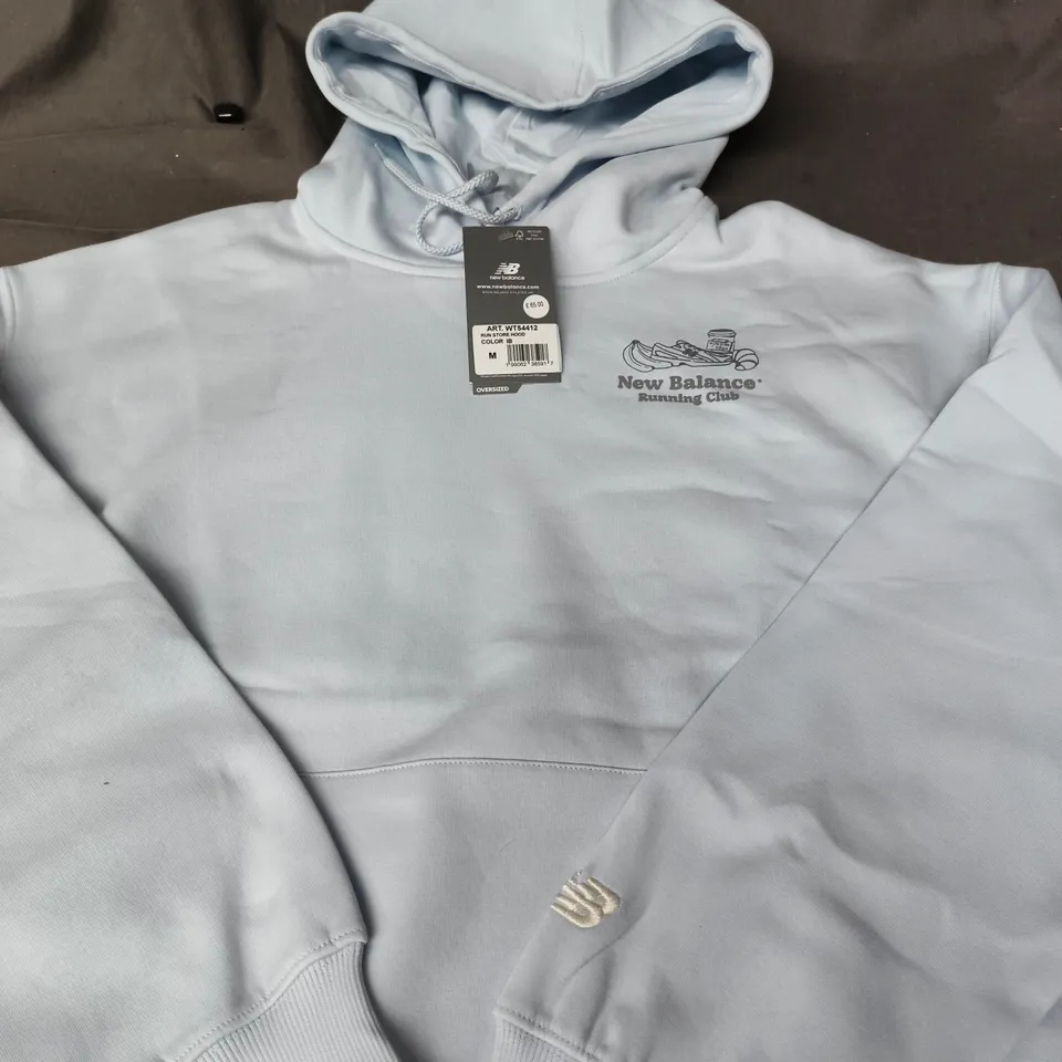 NEW BALANCE RUNNING CLUB HOODIE – LIGHT BLUE – UK M