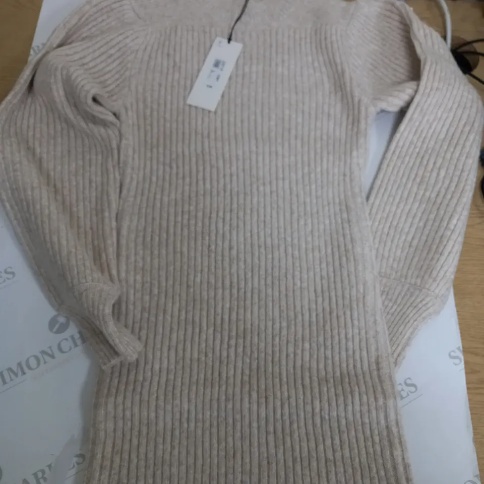 RIVER ISLAND CREAM KNITTED LONG JUMPER  - UK 12 