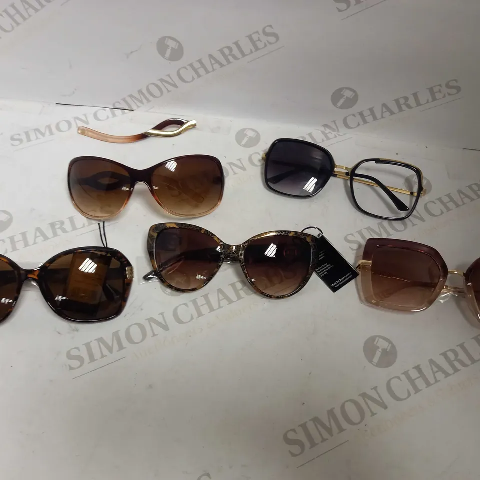 LOT OF 5 PAIRS OF SUNGLASSES RRP £153