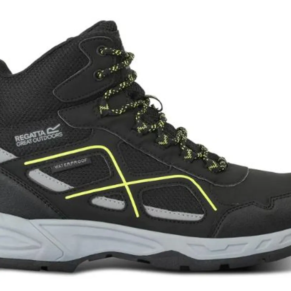 BRAND NEW BOXED REGATTA MEN'S VENDEAVOUR WALKING BOOTS BLACK LIME PUNCH SIZE 6.5
