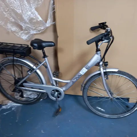 VITESSE ADVANCE UNISEX ELECTRIC BIKE 26 INCH 46CM SINGLE SPEED [COLLECTION ONLY]