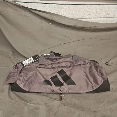 ADIDAS GREY/BLACK SPORTS/TRAVEL BAG WITH TAGS