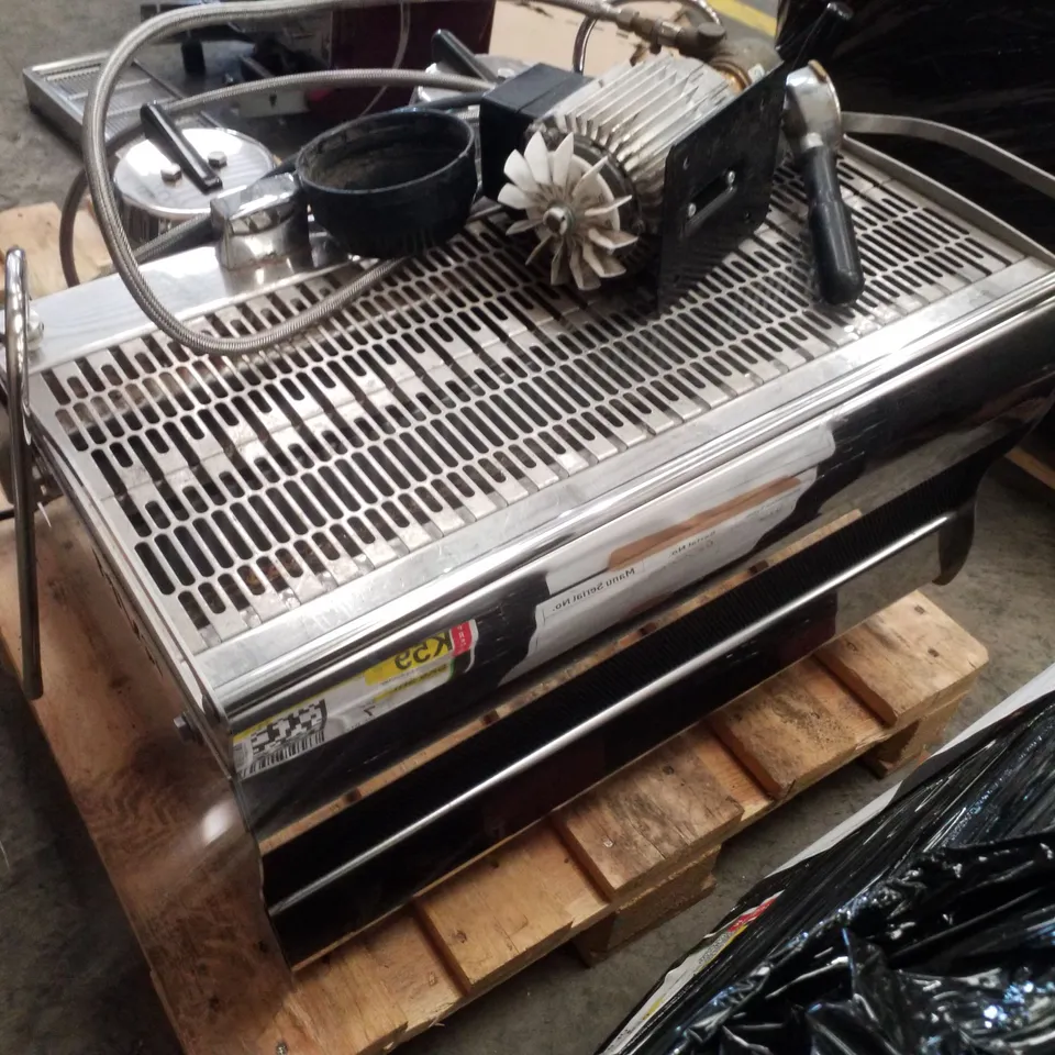 HYDRA MVP SYNMVP2 2-GROUP COMMERCIAL ESPRESSO/COFFEE MACHINE