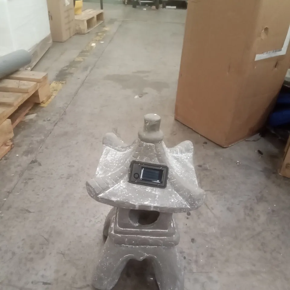 BOXED CERAMIC LED SOLAR PAGODA ORNAMENT