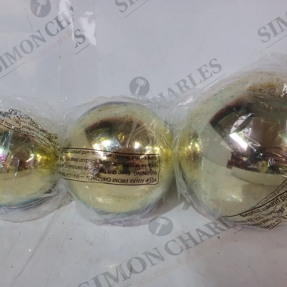 BUNDLEBERRY BY AMANDA HOLDEN SET OF 3 INFINITY SPHERES - GOLD