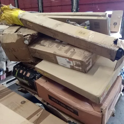 PALLET OF ASSORTED INCOMPLETE DESIGNER FURNITURE AND FURNITURE PARTS