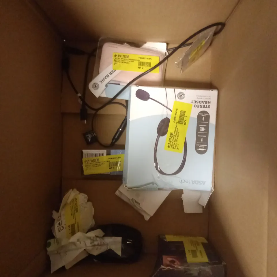 BOX OF APPROXIMATELY 10 ASSORTED ELECTRICAL PRODUCTS TO INCLUDE DVD PLAYER, WIRELESS MOUSE, UNIVERSAL WINDSHIELD MOUNT ETC 