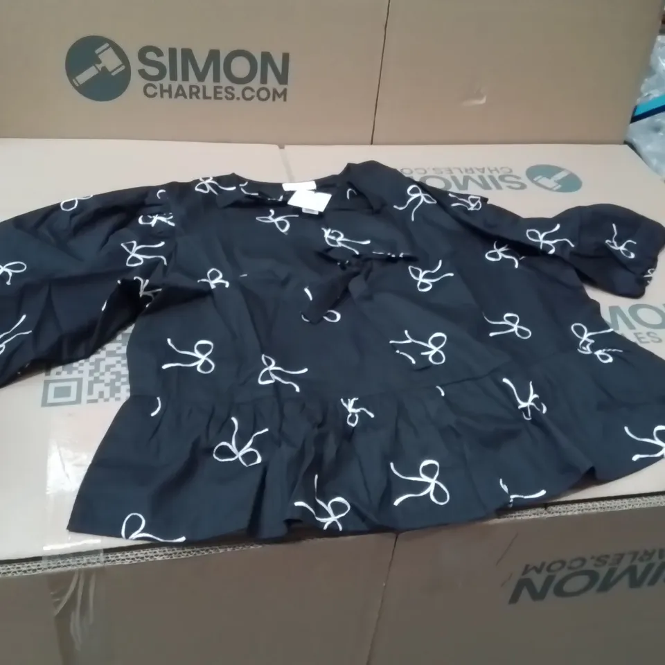 BOXED BRAND NEW APPROXIMATELY 10 SIMPLY BE BOW FRONT BLOUSE BLACK SIZE 16