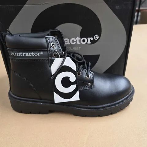BRAND NEW BOXED CONTRACTOR BLACK SAFETY BOOTS - UK 7