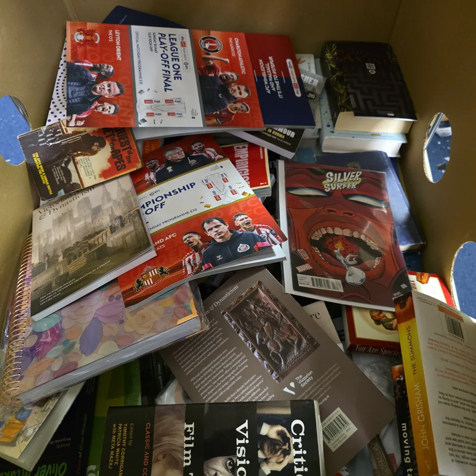 LARGE QUANTITY OF ASSORTED FICTION & NON-FICTION BOOKS - COLLECTION ONLY