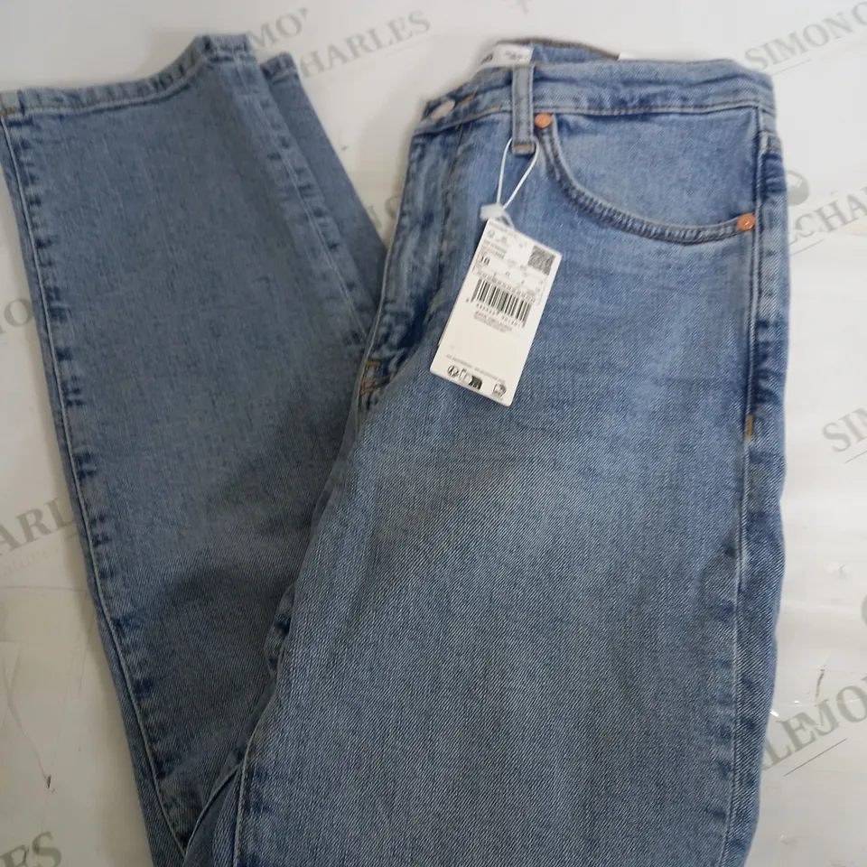 MNG SLIM HIGH WAIST JEANS IN WASHED BLUE - UK 10