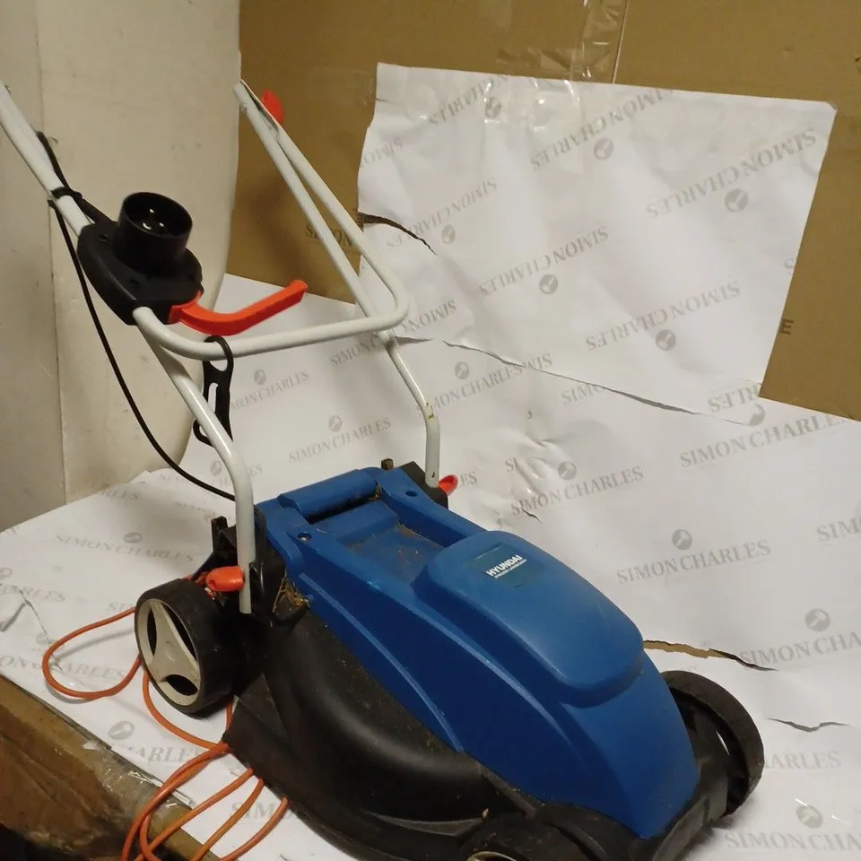 HYUNDAI LAWNMOWER 