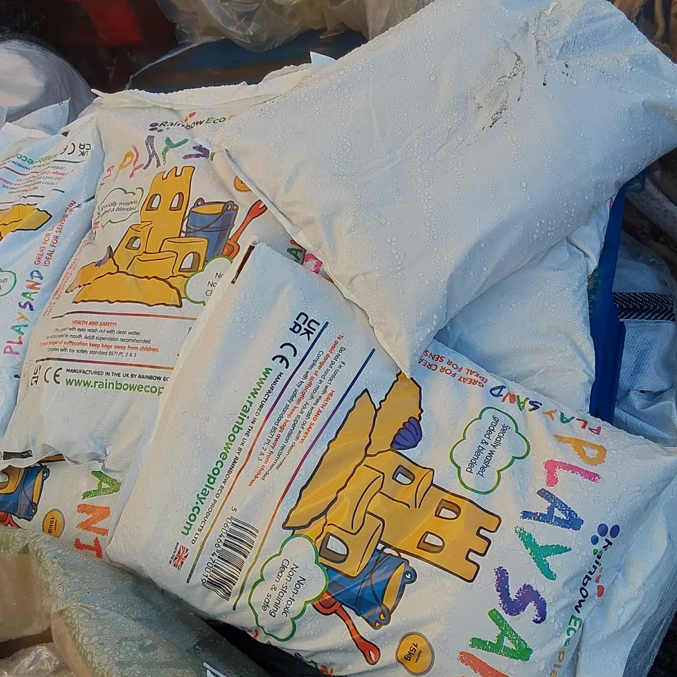 PALLET TO CONTAIN A LARGE QUANTITY OF PLAY SAND BAGS