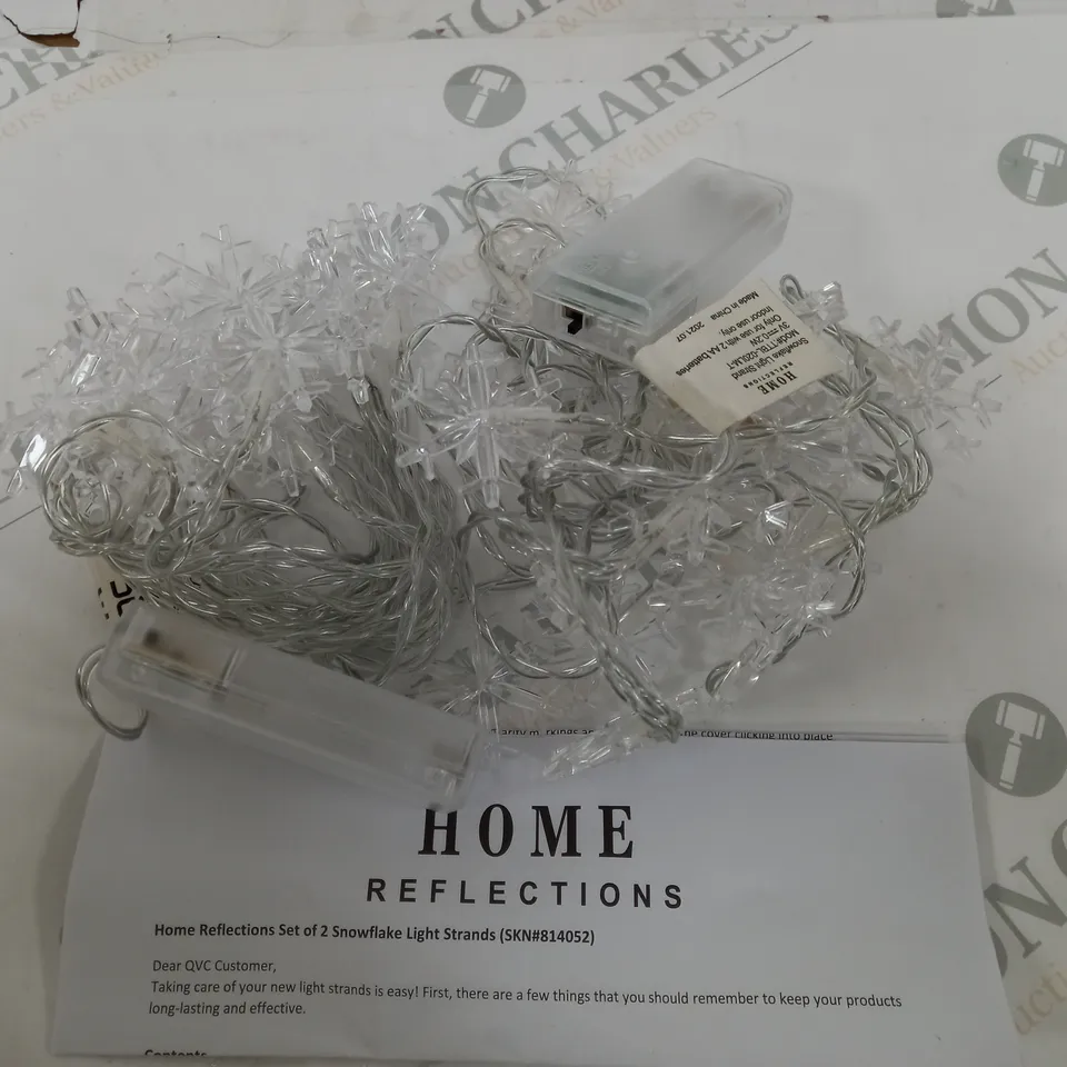 BOXED SET OF 2 BATTERY POWERED SNOWFLAKE LIGHTS