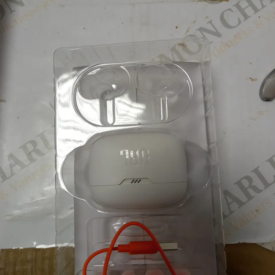 JBL TUNE 230NC TWS IN-EAR HEADPHONES