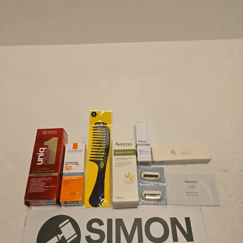 TOTE OF APPROXIMATELY 10 ASSORTED BEAUTY PRODUCTS INCLUDING BEAUTY OF JOSEON RELIEF SUN: RICE + PROBIOTICS, SOUTH MOON TOOTHACHE SPRAYS AND GABRI PROFESSIONAL COMB
