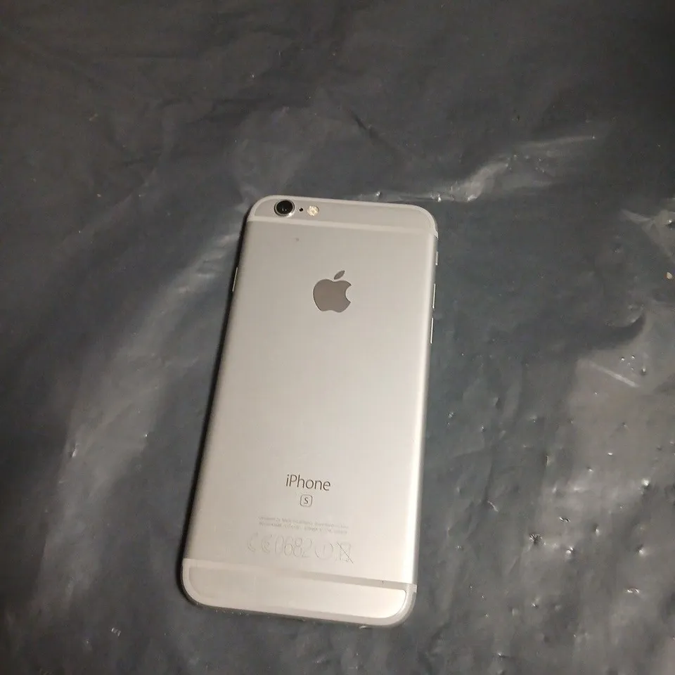 APPLE IPHONE - SILVER