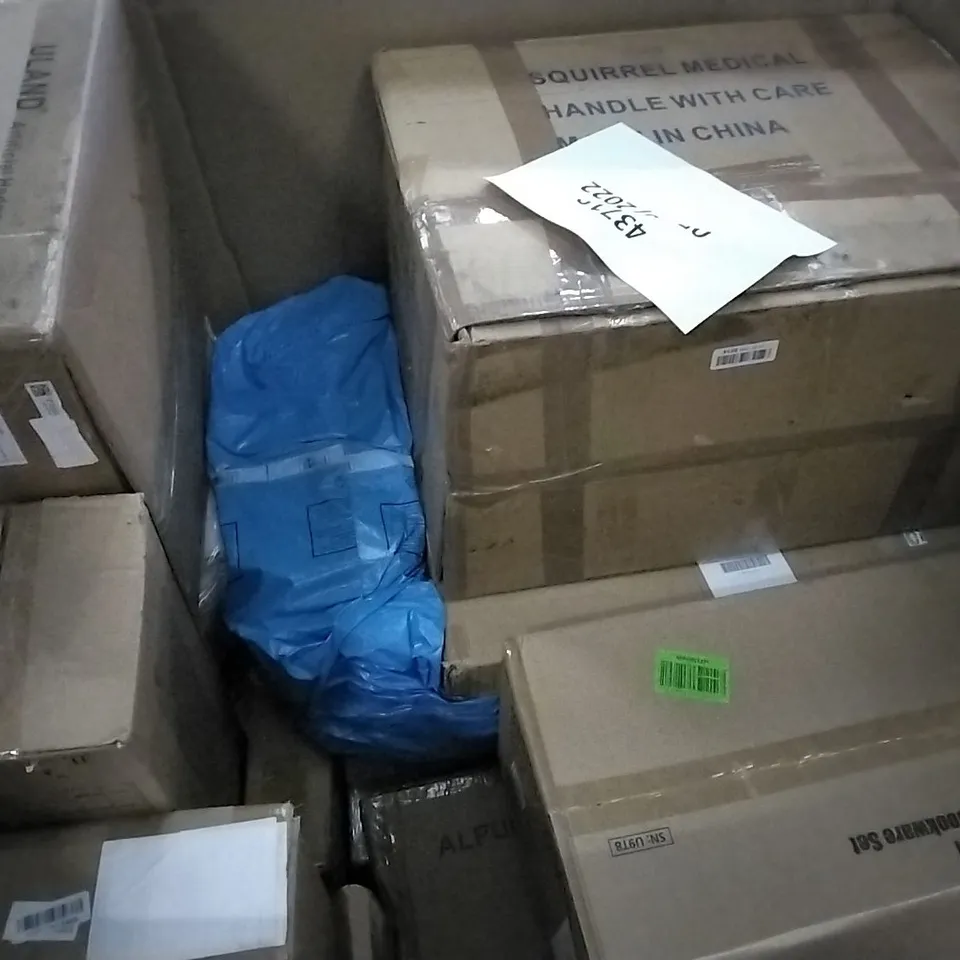 PALLET OF ASSORTED ITEMS INCLUDING FUJI FLOOR SOLAR LAMP, VOILAMART 3-TIER GARMENT ROLLING RACK, MATTRESS TOPPER, IM MEK SCOOTER, INOFIA, ACRYLIC HOME MATTRESS TOPPER, TATKRAFT STEEL CLOTHES RACK