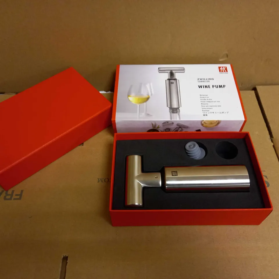 BOXED ZWILLING WINE PUMP